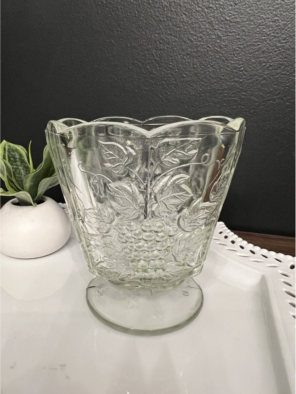 Vintage EO Brody Glass Cupped Jardiniere Planter 5”  Clear FL46